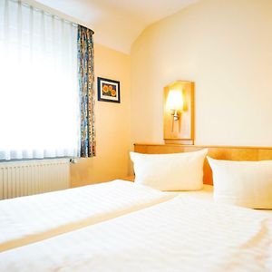 Hotel Sauer Garni